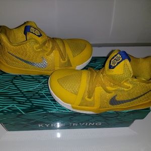 Kyrie Irving shoes